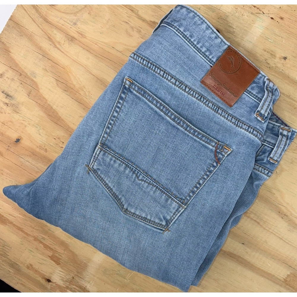 Tommy Bahama Sand Drifter Authentic Straight Leg Blue Jeans 36x32 Light Wash